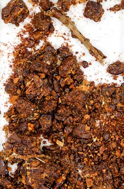 raw propolis